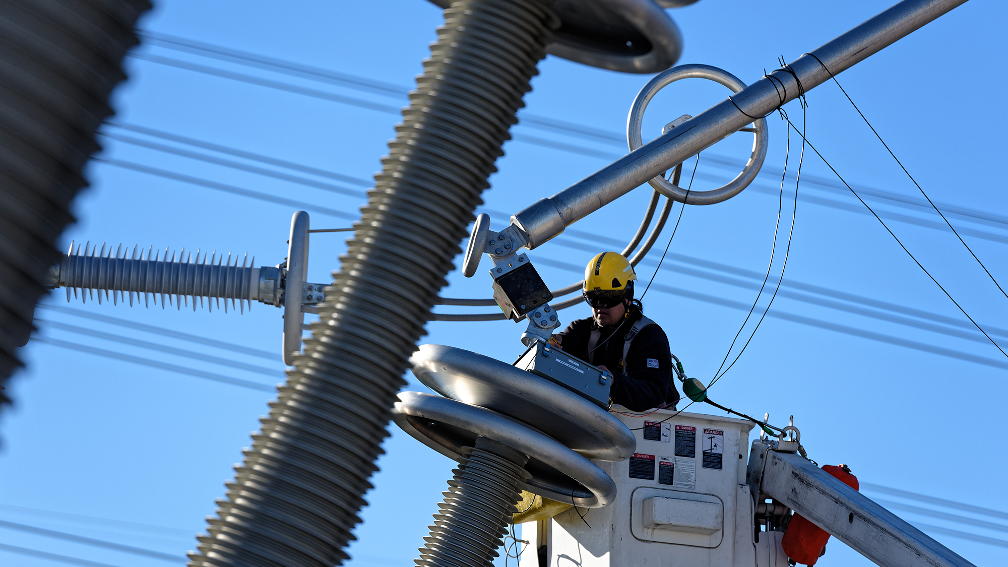 Line worker on BPA Transmission Line